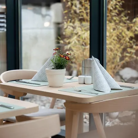 Otel Designhotel Am Stadtgarten Freiburg im Breisgau