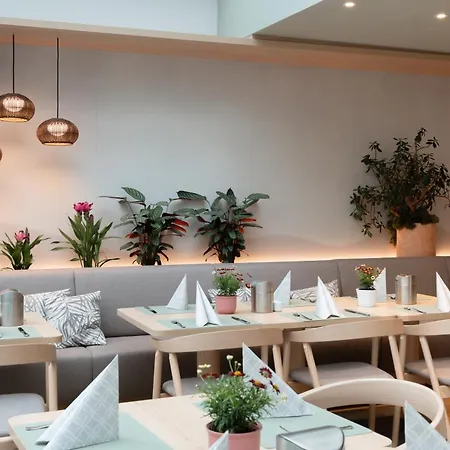 Otel Designhotel Am Stadtgarten Freiburg im Breisgau
