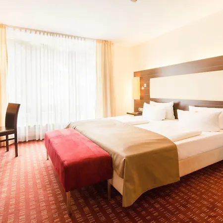 Otel Designhotel Am Stadtgarten 4*