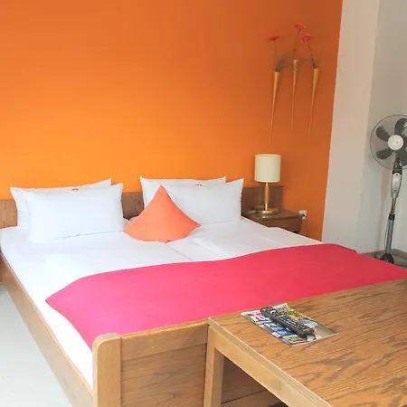 Otel Designhotel Am Stadtgarten Freiburg im Breisgau