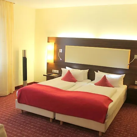 Designhotel Am Stadtgarten Otel 4*